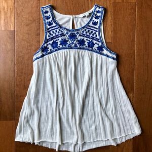 American Eagle embroidered tank